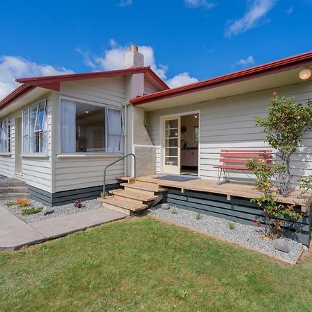 Rustlein Cottage - Te Anau Holiday Home Ngoại thất bức ảnh